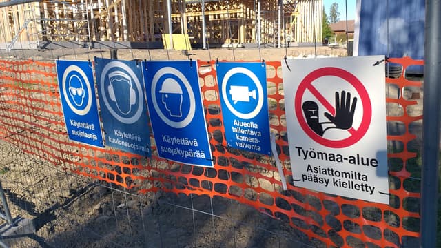 Työmaa-alue aita