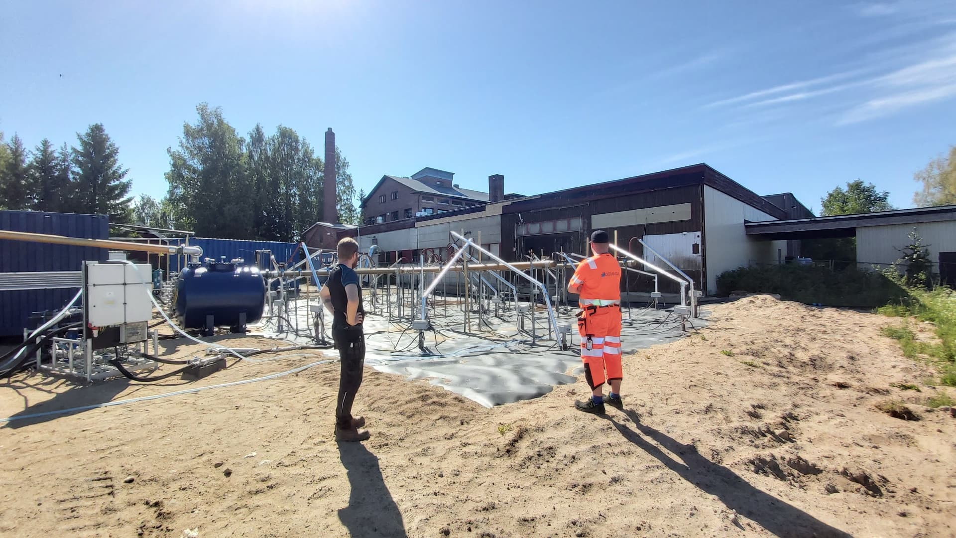 Pahoin saastunut maaperä lämmitettiin 100-asteiseksi - tulokset puhuvat puolestaan