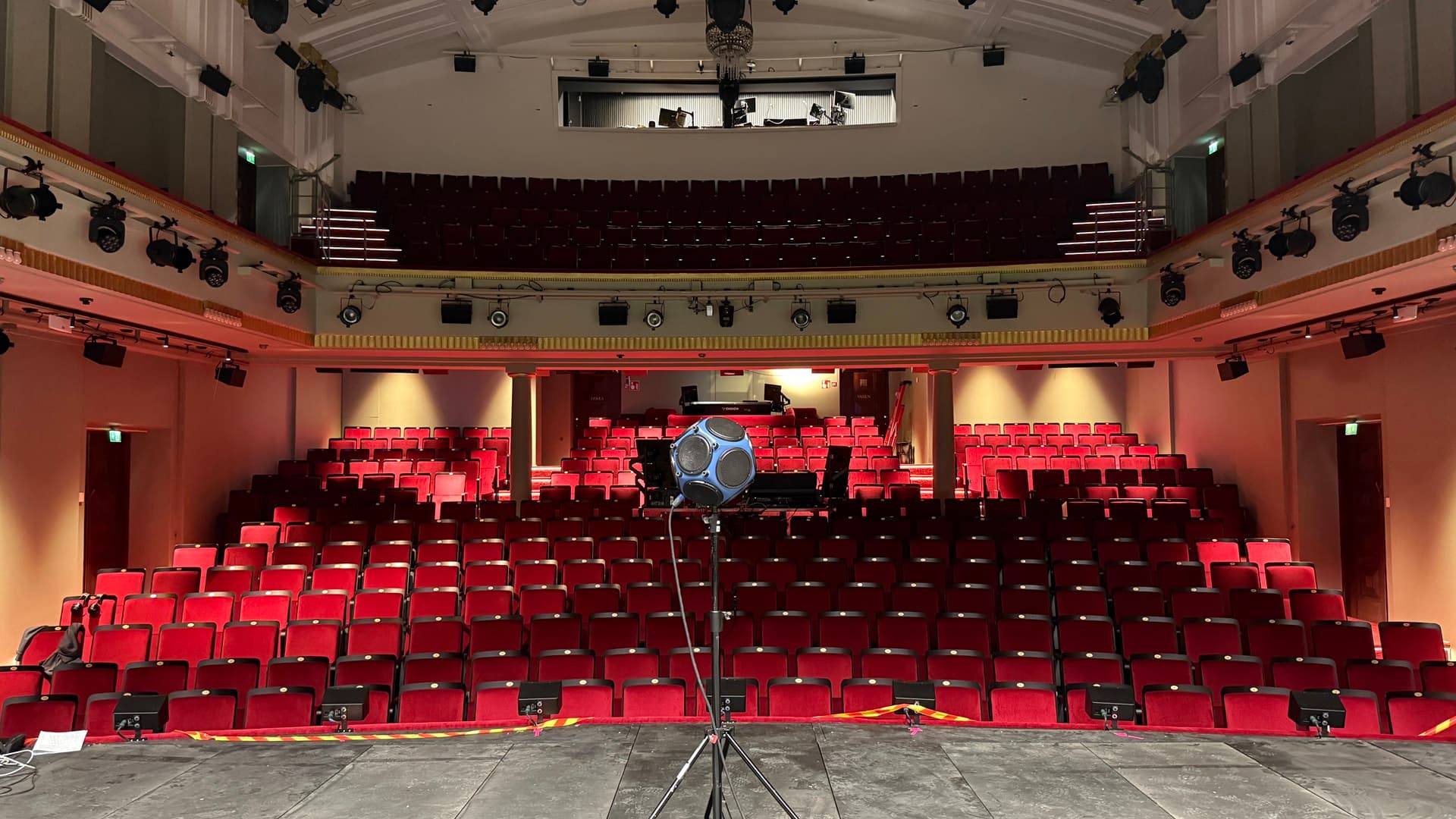 Tampereen Teatterin remontti valmis: akustiikka ja katsojaolosuhteet huippuluokkaa