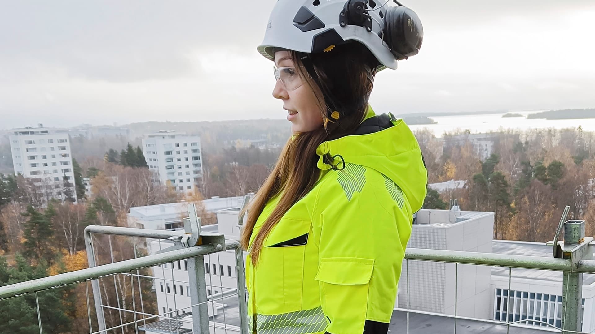 Miten työvaatteet pärjäsivät kerrostalotyömaalla Espoossa?