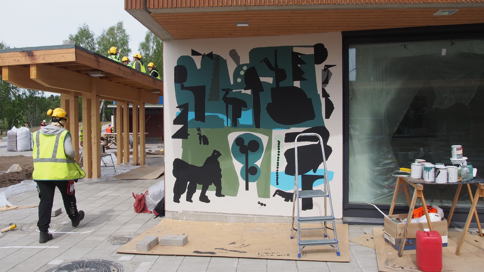 Taidetta rakennuksessa / Teos: Laura Merz, ”Hiidenmetsä”, 2021, Lohja