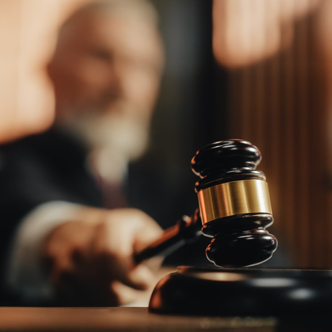 <p data-block-key="vi1s1">Purkavan täydennysrakentaminen oli aiemmin mahdollista vain, jos jokainen asukas kannatti sitä. 1.3.2019 alkaen riittää 80% enemmistö päätökseen purkavasta uudisrakentamisesta.</p>
