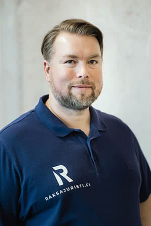 Tomi Rantasaari Raksajuristi varatuomari ceo