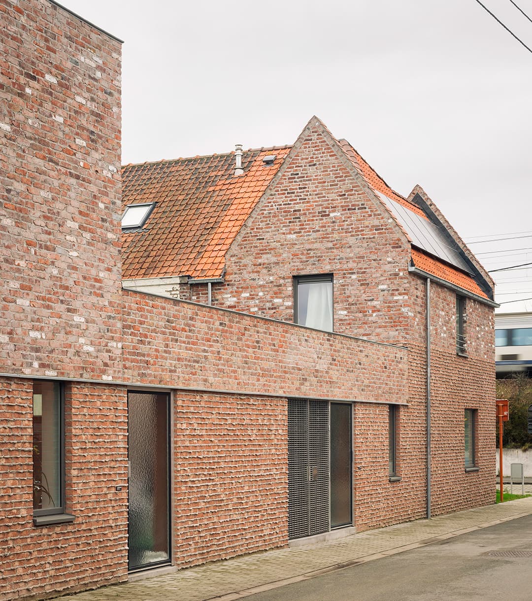 <p data-block-key="csmoc">Kortrijkin hanke palkittiin Brick Award 2026 -erityispalkinnolla. Kuva: Stijn Bollaert.</p>