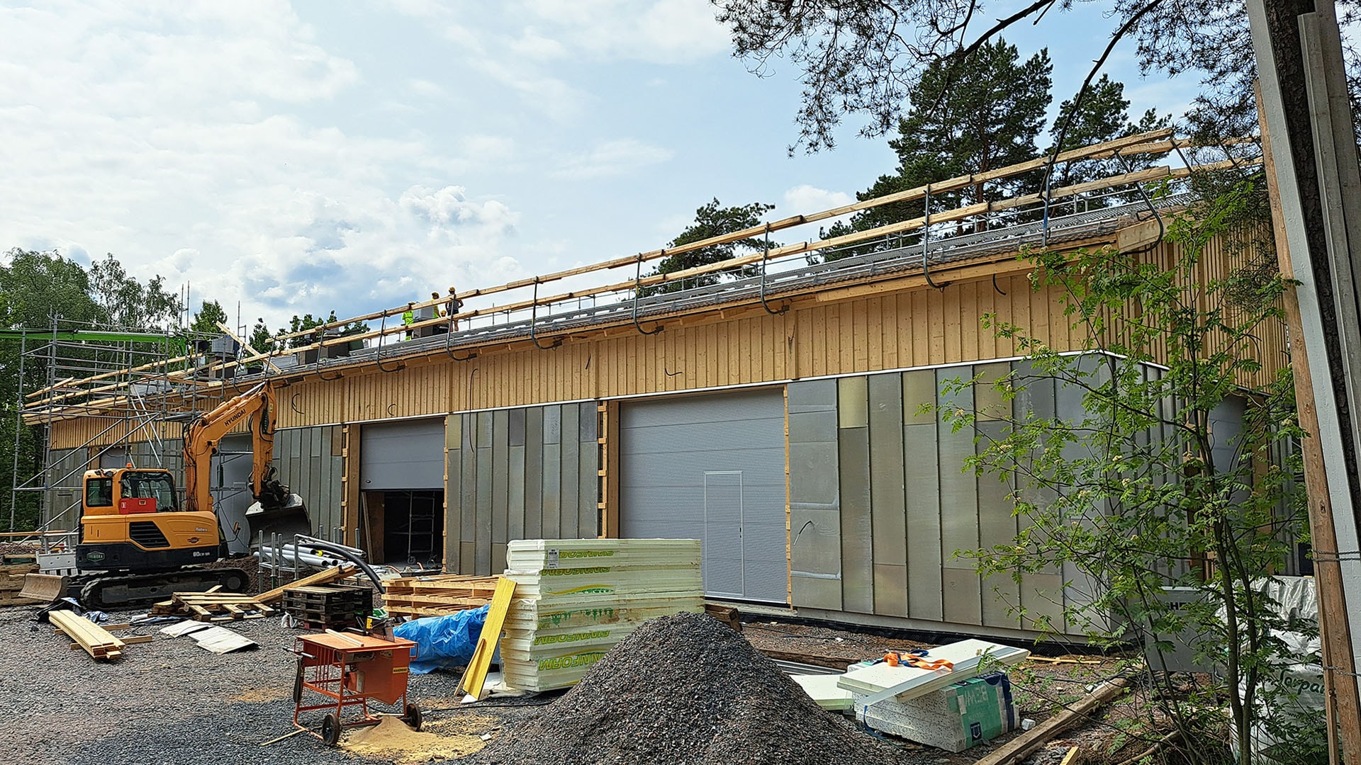 Mustikkamaan rakennus valmistuu kesäkuun loppuun mennessä. Marja Valjus Julkisivu 2 10.6.2025 Helsingin kaupungin tiedote 1920