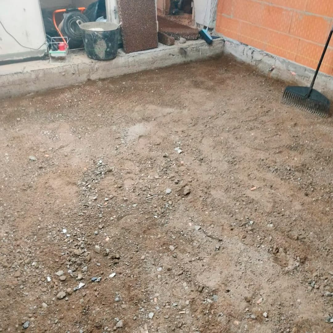 <p data-block-key="li2la">Lattia on valmis Isodrän-levyn asentamiseen</p>