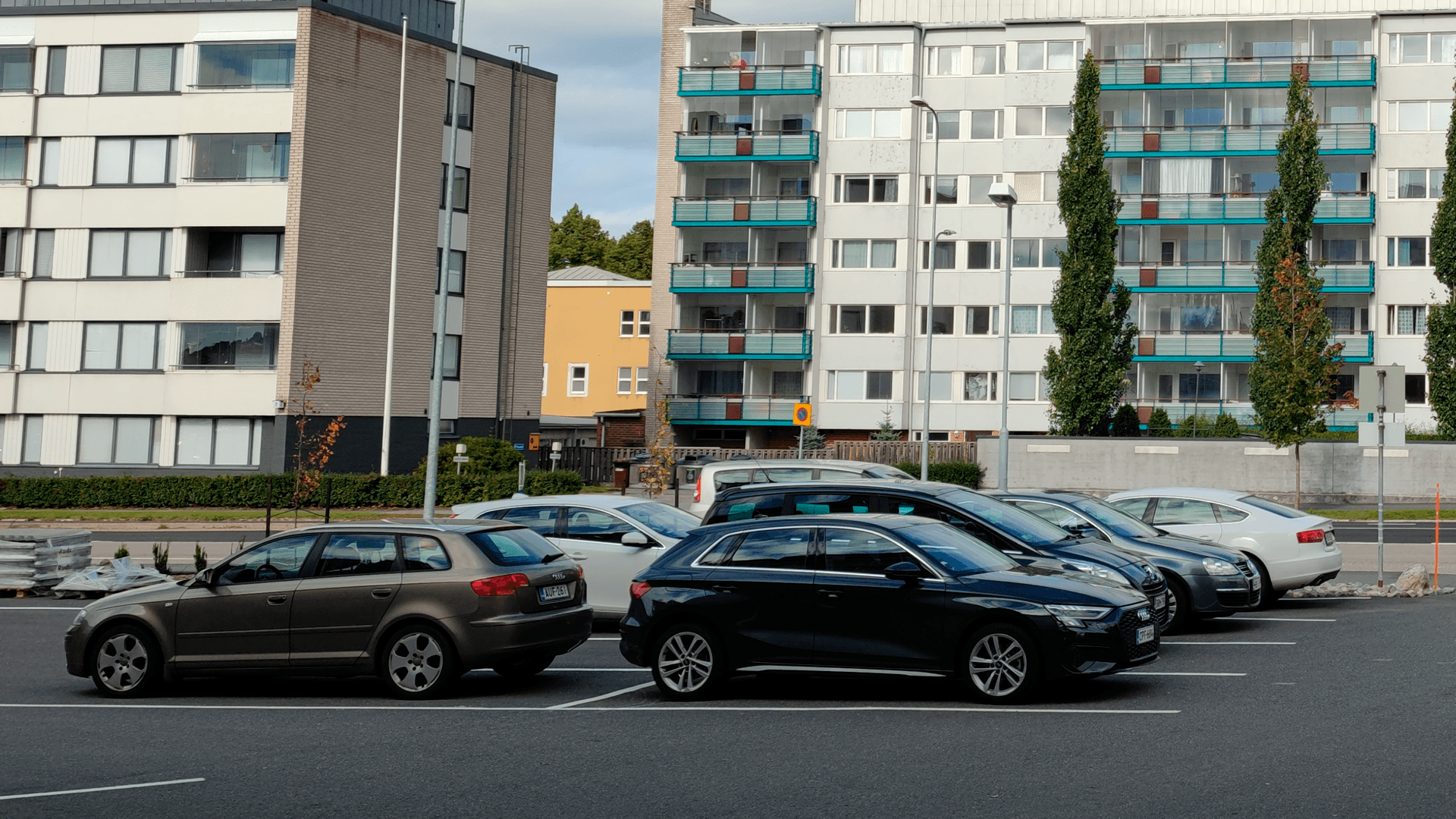 Autopaikkojen jakaminen taloyhtiössä – näin laadit selkeät säännöt